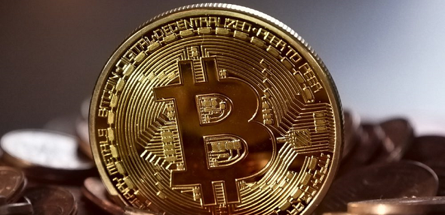 “Per un pugno di Bitcoin” di Massimo Amato e Luca Fantacci