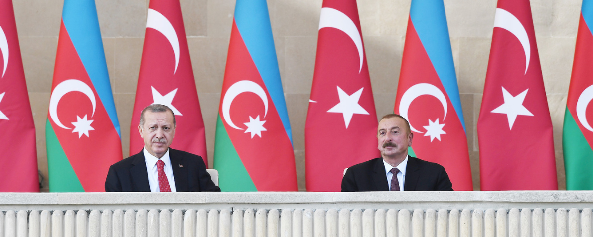 Azerbaigian: la terra del fuoco al centro della geopolitica eurasiatica